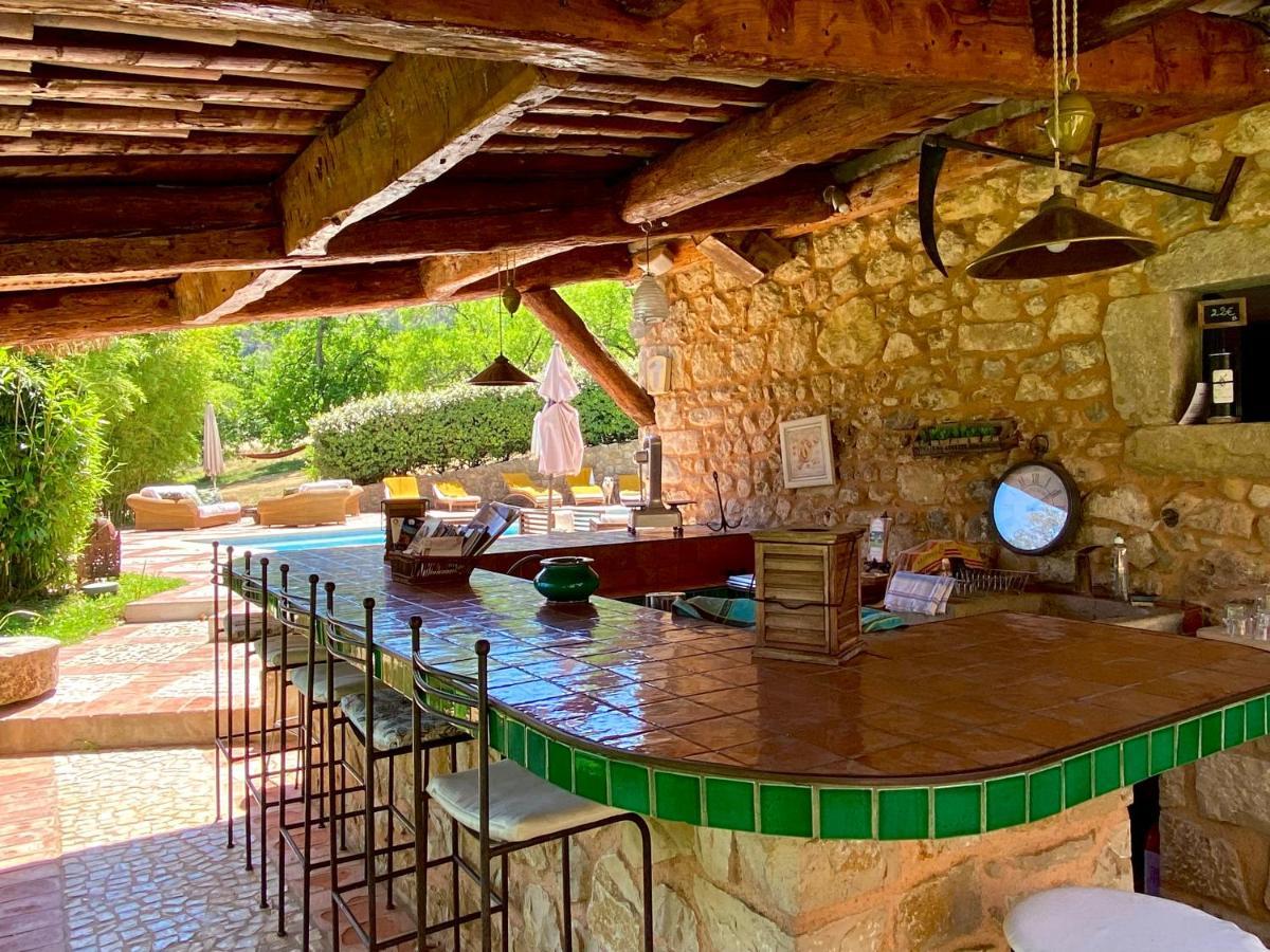 Domaine De Sainte Annette Acomodação com café da manhã Callian  Exterior foto
